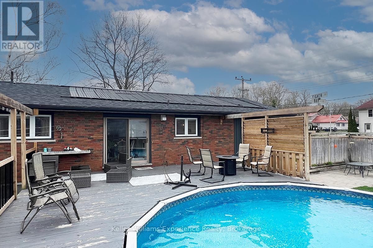 Photo 18 of 768 Bay Street, Midland ON