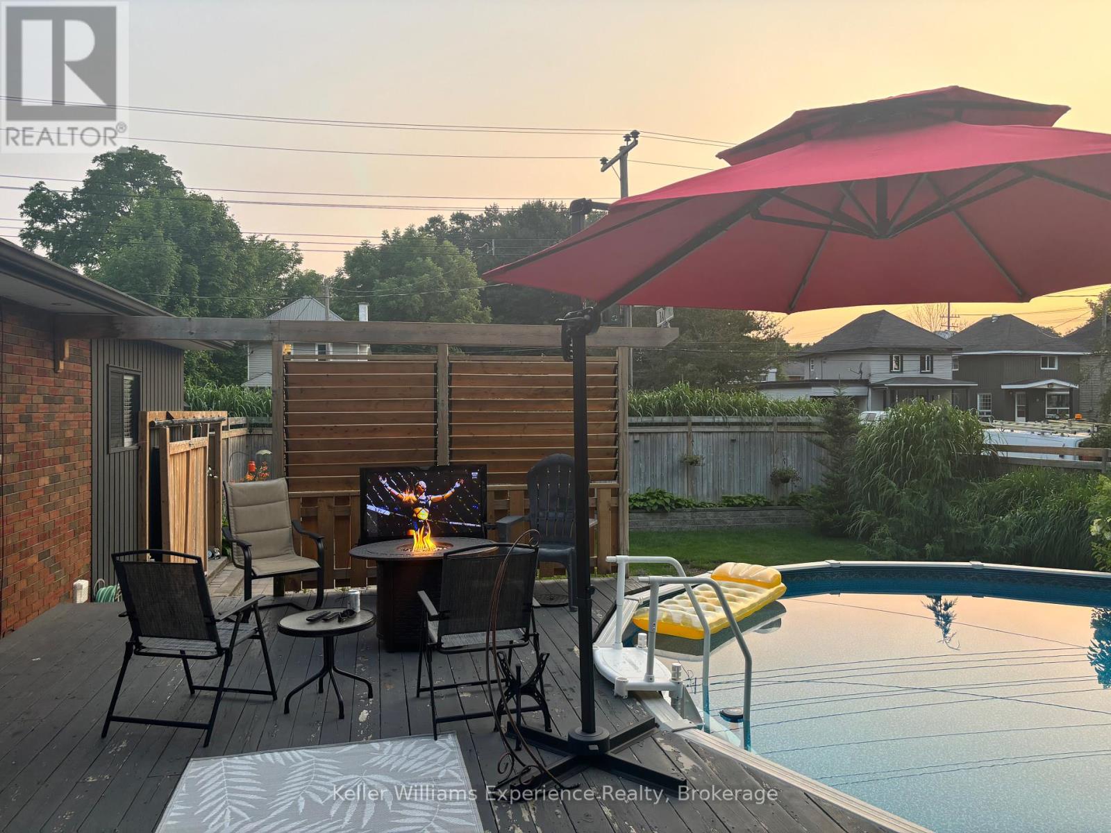 Photo 36 of 768 Bay Street, Midland ON