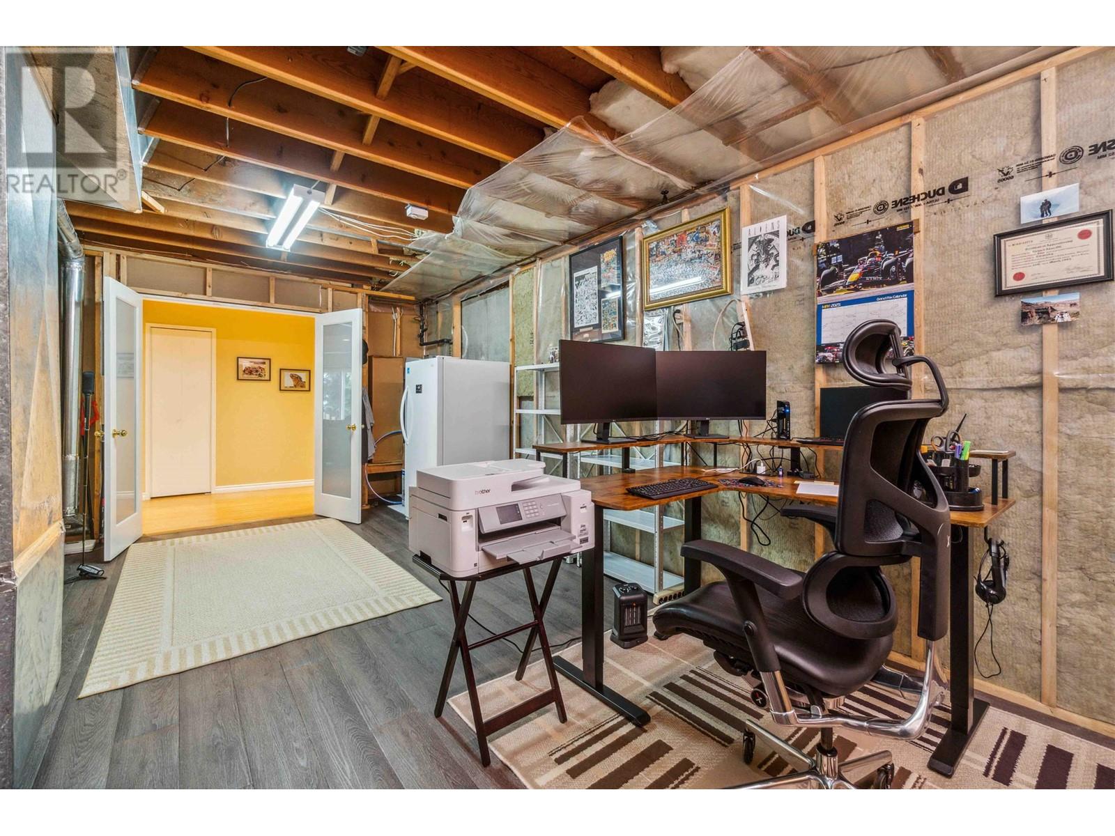 2761 PILOT DRIVE, Coquitlam real estate listing R3005807