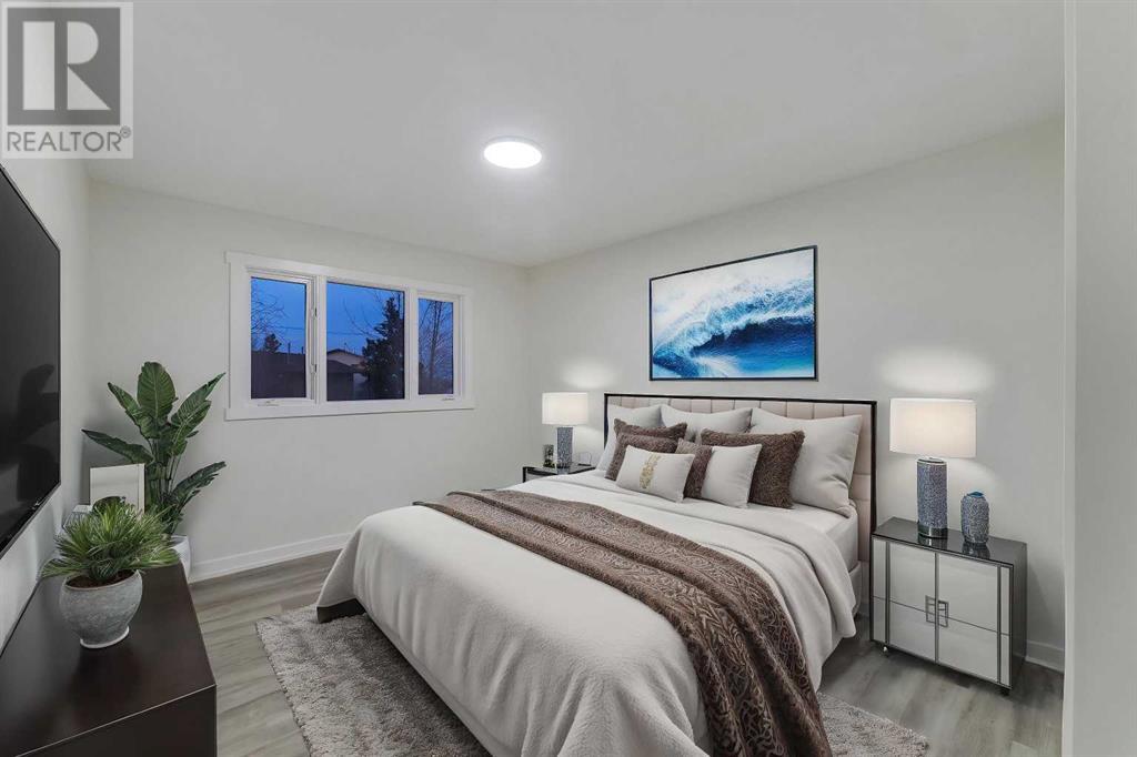 Single Family House Bungalow for Sale in  Berkley Drive NW Beddington Heights Calgary 