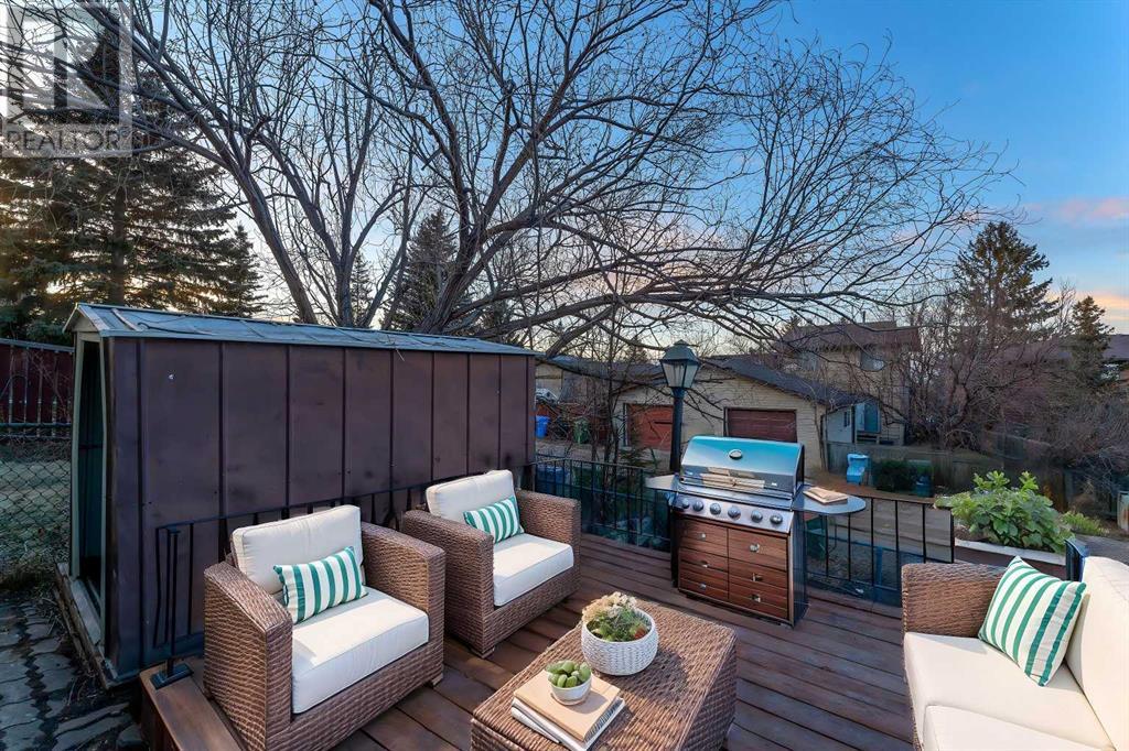 Single Family House Bungalow for Sale in  Berkley Drive NW Beddington Heights Calgary 