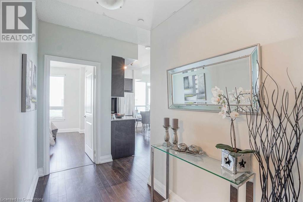 Photo 6 of 7161 Yonge Street Unit 2731, Markham ON