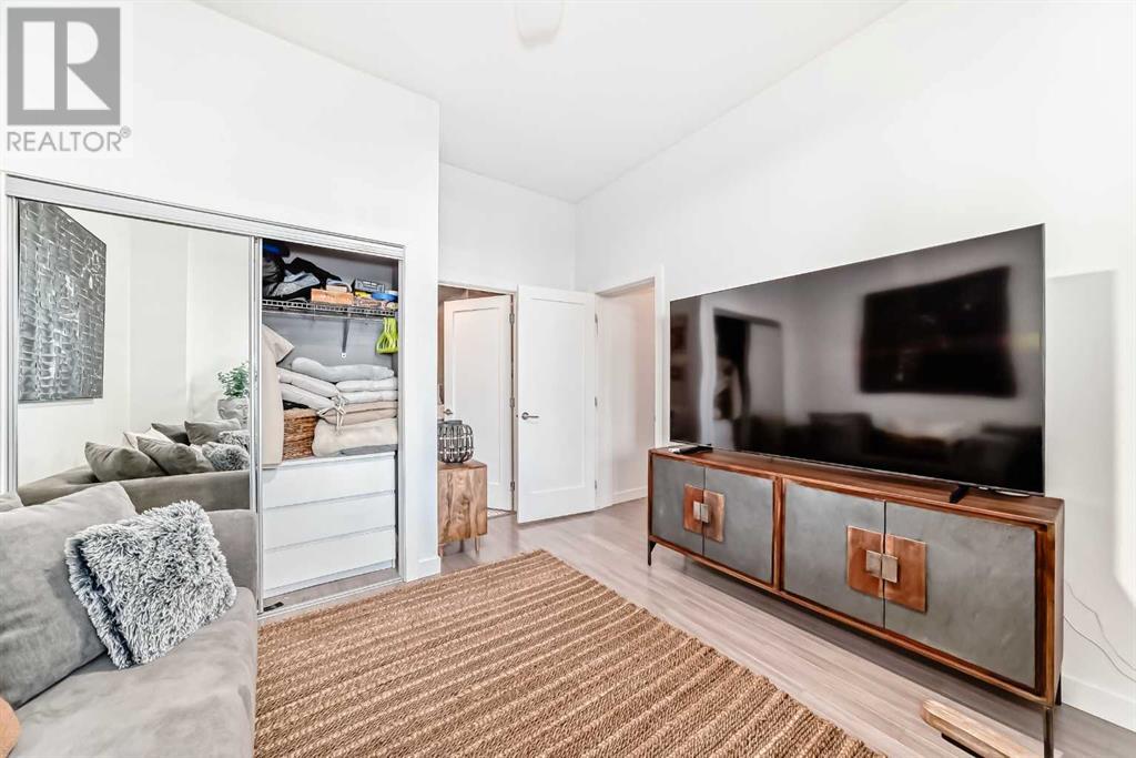 Single Family House for Sale in    Street NW West Hillhurst Calgary 