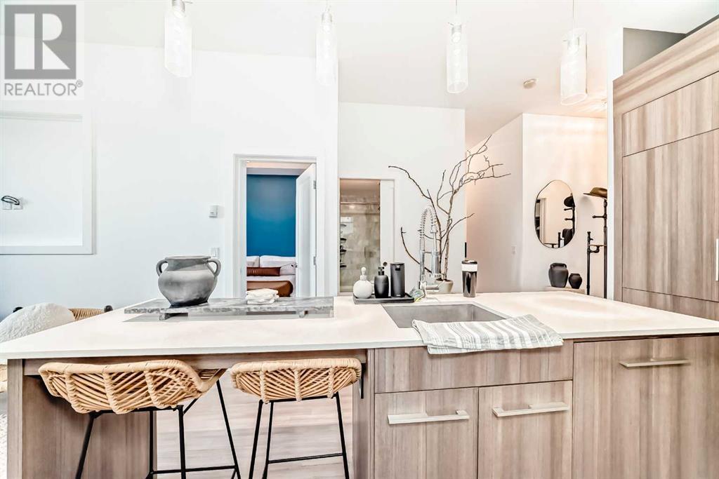 Single Family House for Sale in    Street NW West Hillhurst Calgary 