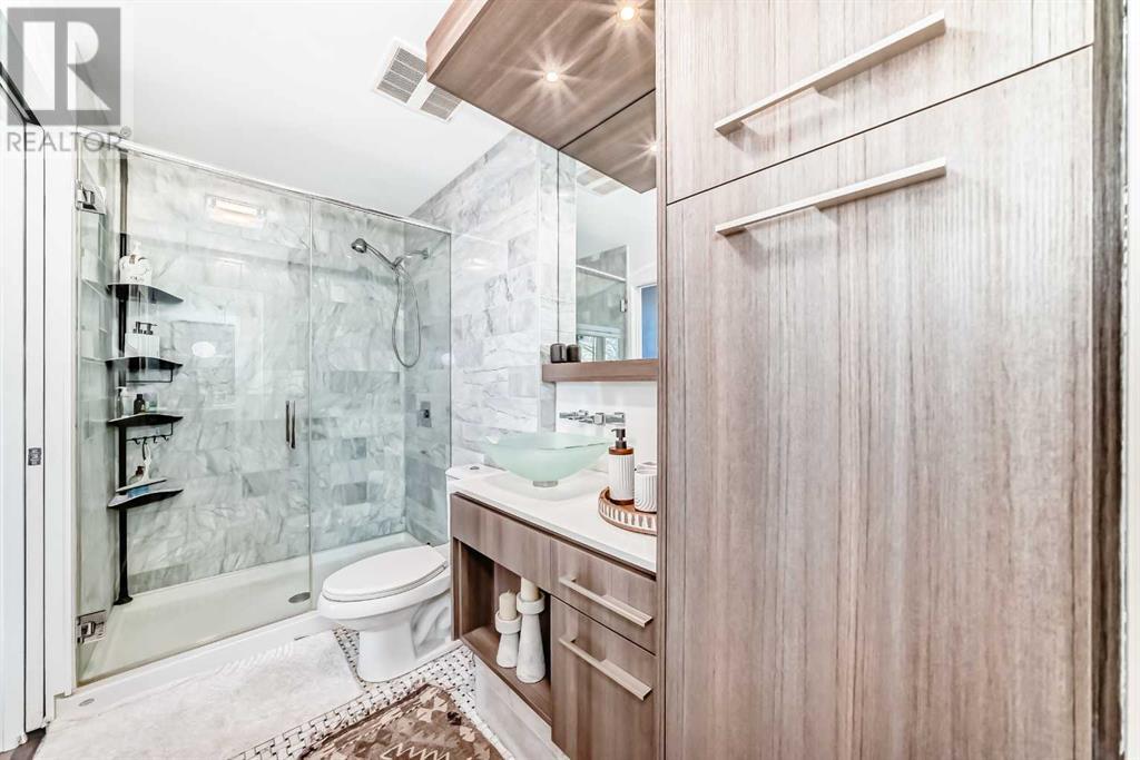 Single Family House for Sale in    Street NW West Hillhurst Calgary 