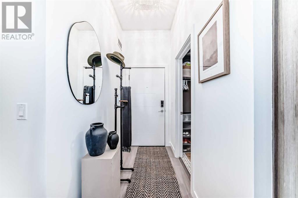 Single Family House for Sale in    Street NW West Hillhurst Calgary 