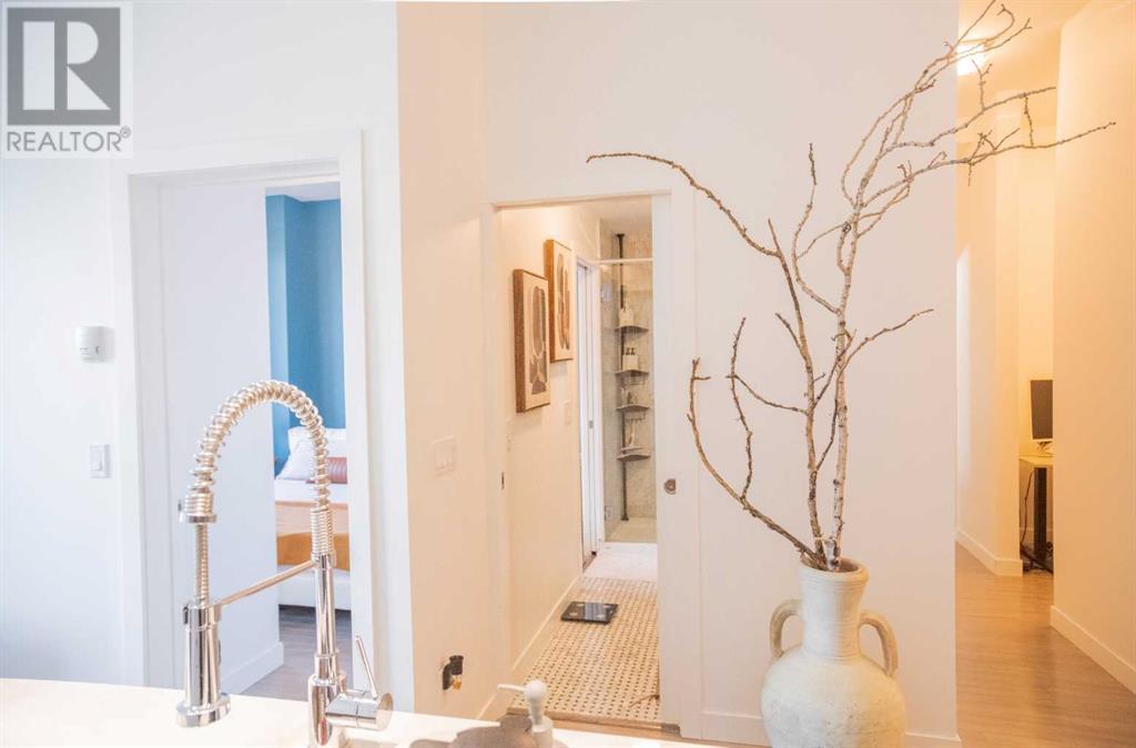 Single Family House for Sale in    Street NW West Hillhurst Calgary 