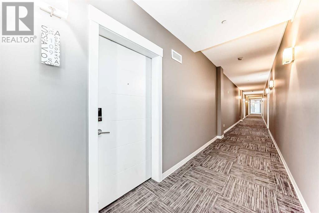 Single Family House for Sale in    Street NW West Hillhurst Calgary 