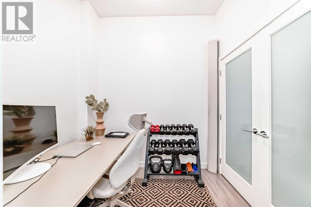 Single Family House for Sale in    Street NW West Hillhurst Calgary 