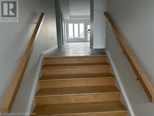 Photo 8 of 175 Margaret Avenue Unit Upper, Hamilton ON