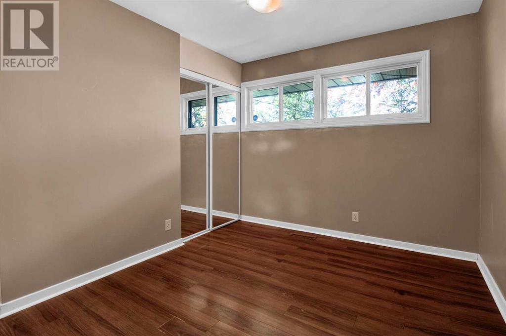516 32 Avenue NE, Calgary, Alberta