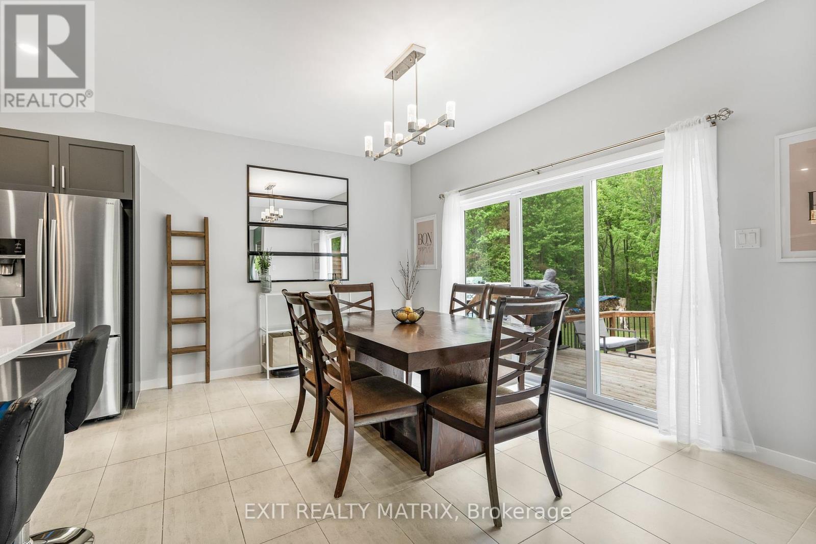 Photo 10 of 1463 Vinette Road, Clarencerockland ON