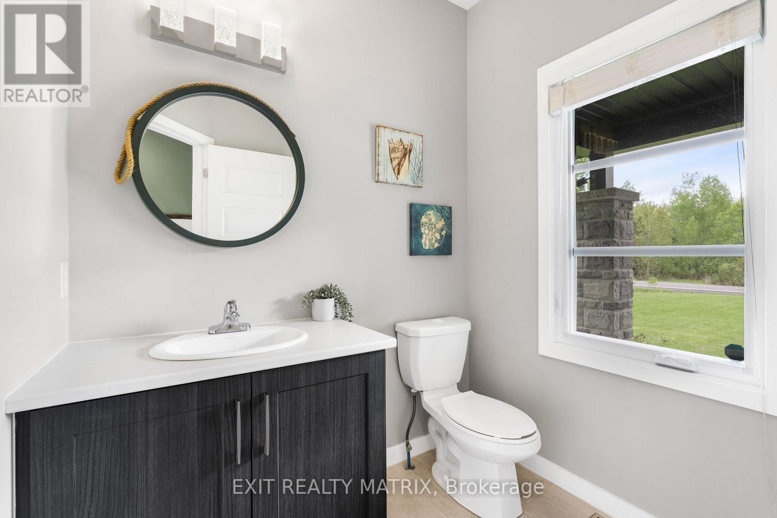 Photo 17 of 1463 Vinette Road, Clarencerockland ON