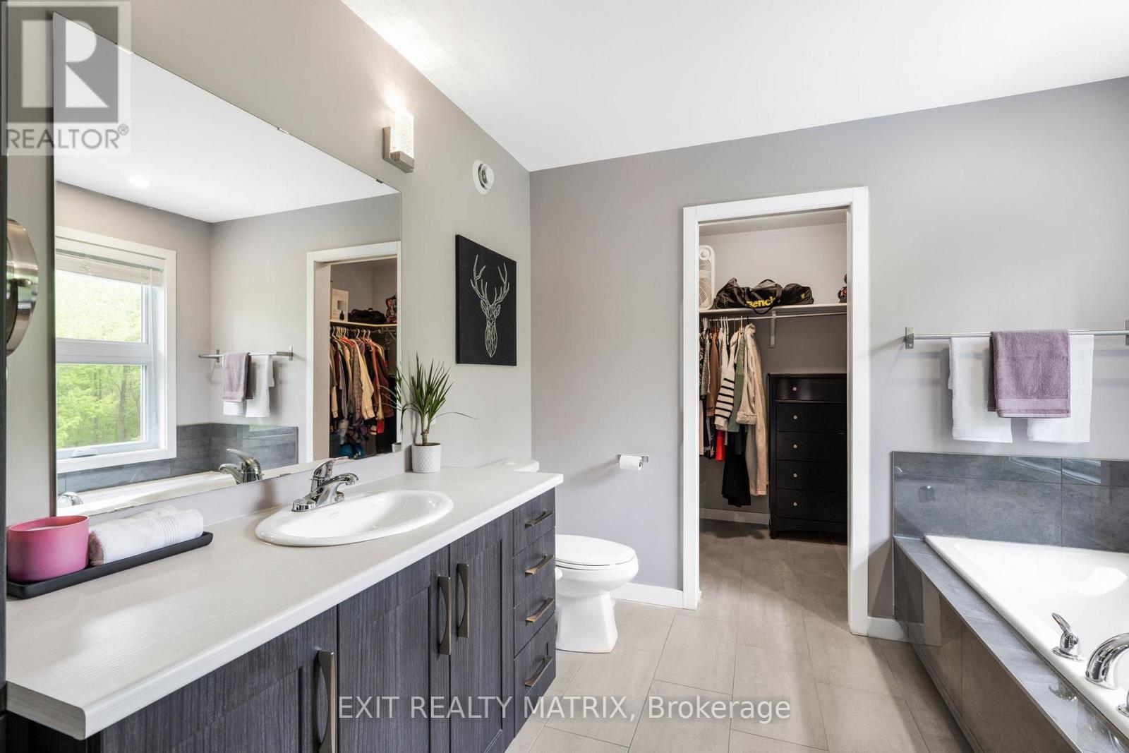 Photo 20 of 1463 Vinette Road, Clarencerockland ON