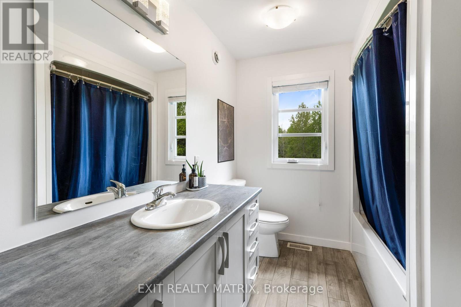 Photo 25 of 1463 Vinette Road, Clarencerockland ON