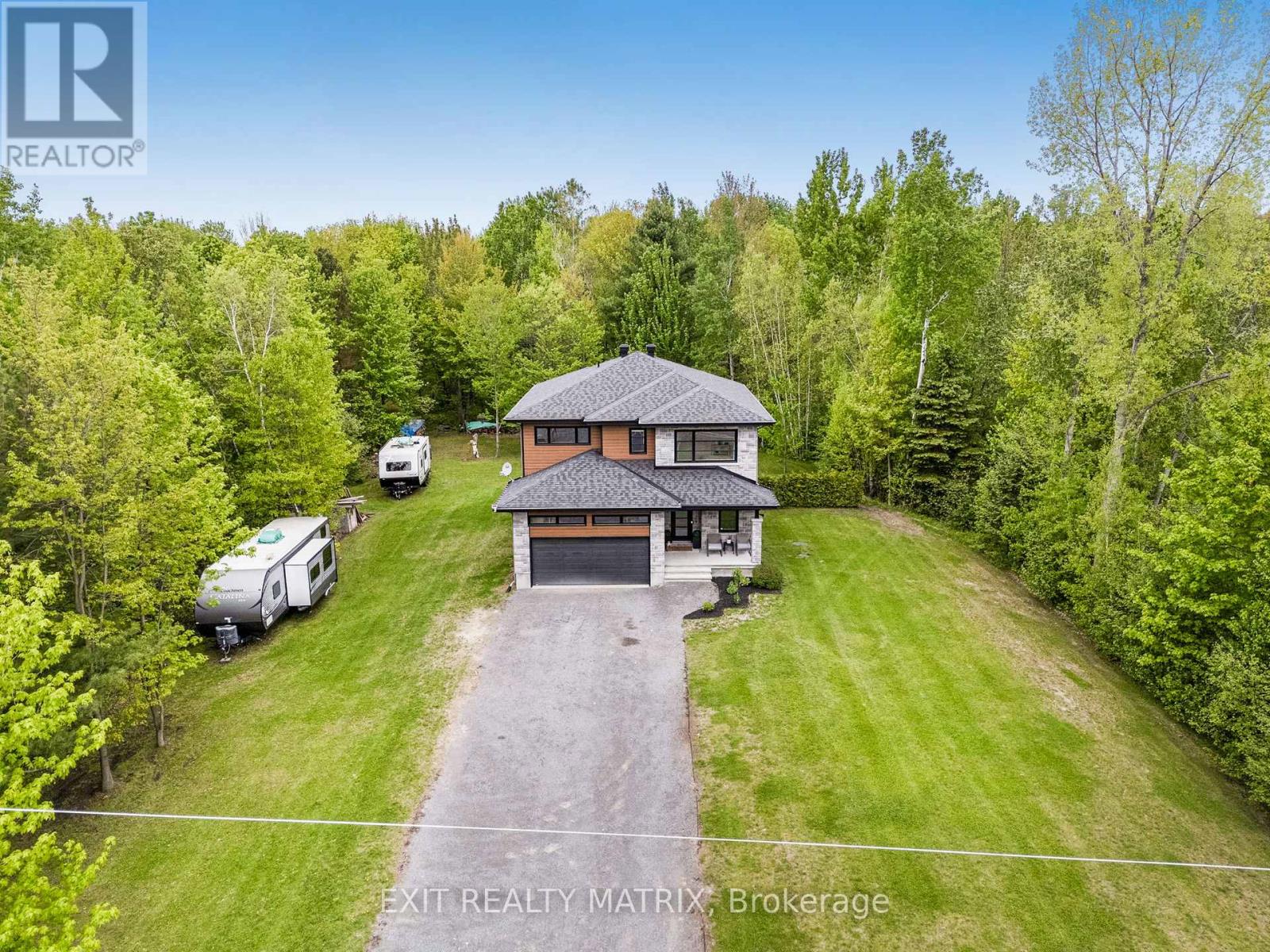 Photo 33 of 1463 Vinette Road, Clarencerockland ON
