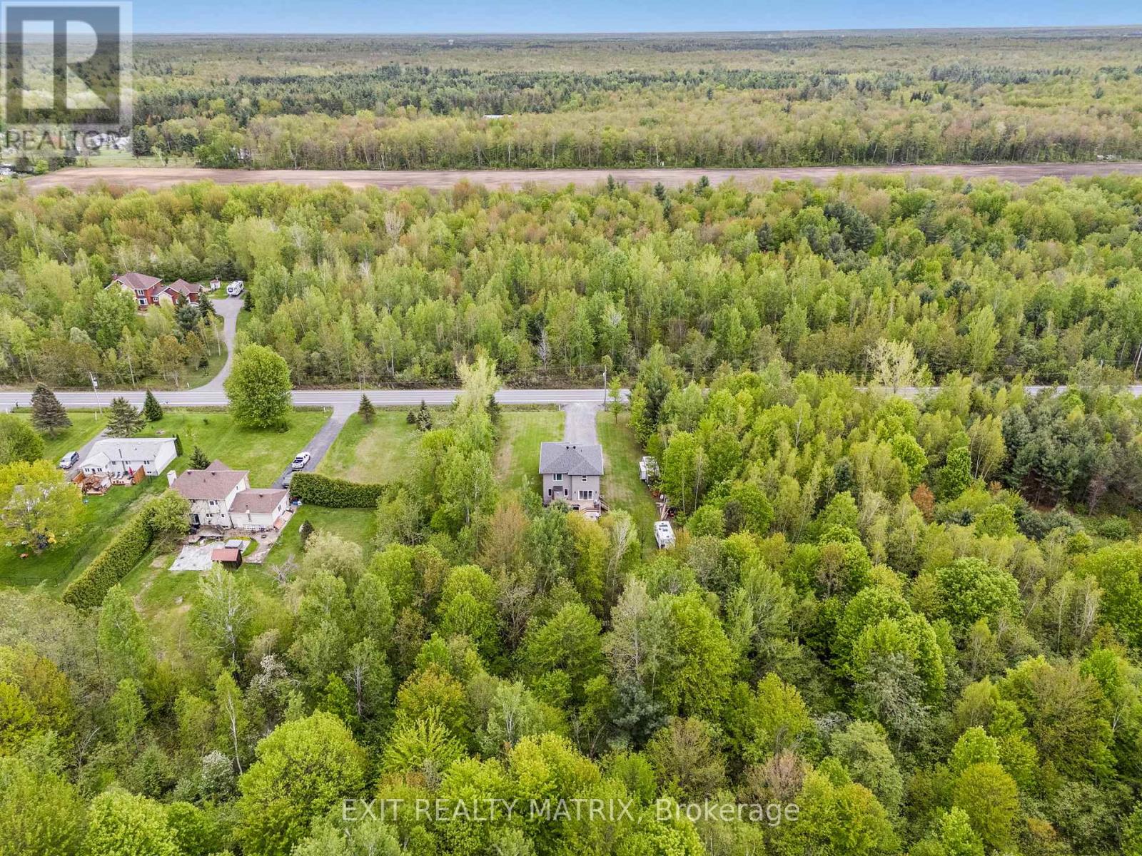 Photo 37 of 1463 Vinette Road, Clarencerockland ON