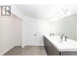 879 Rainbow Rd, Salt Spring, BC V8K2M8 Photo 9
