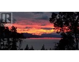 879 Rainbow Rd, Salt Spring, BC V8K2M8 Photo 21