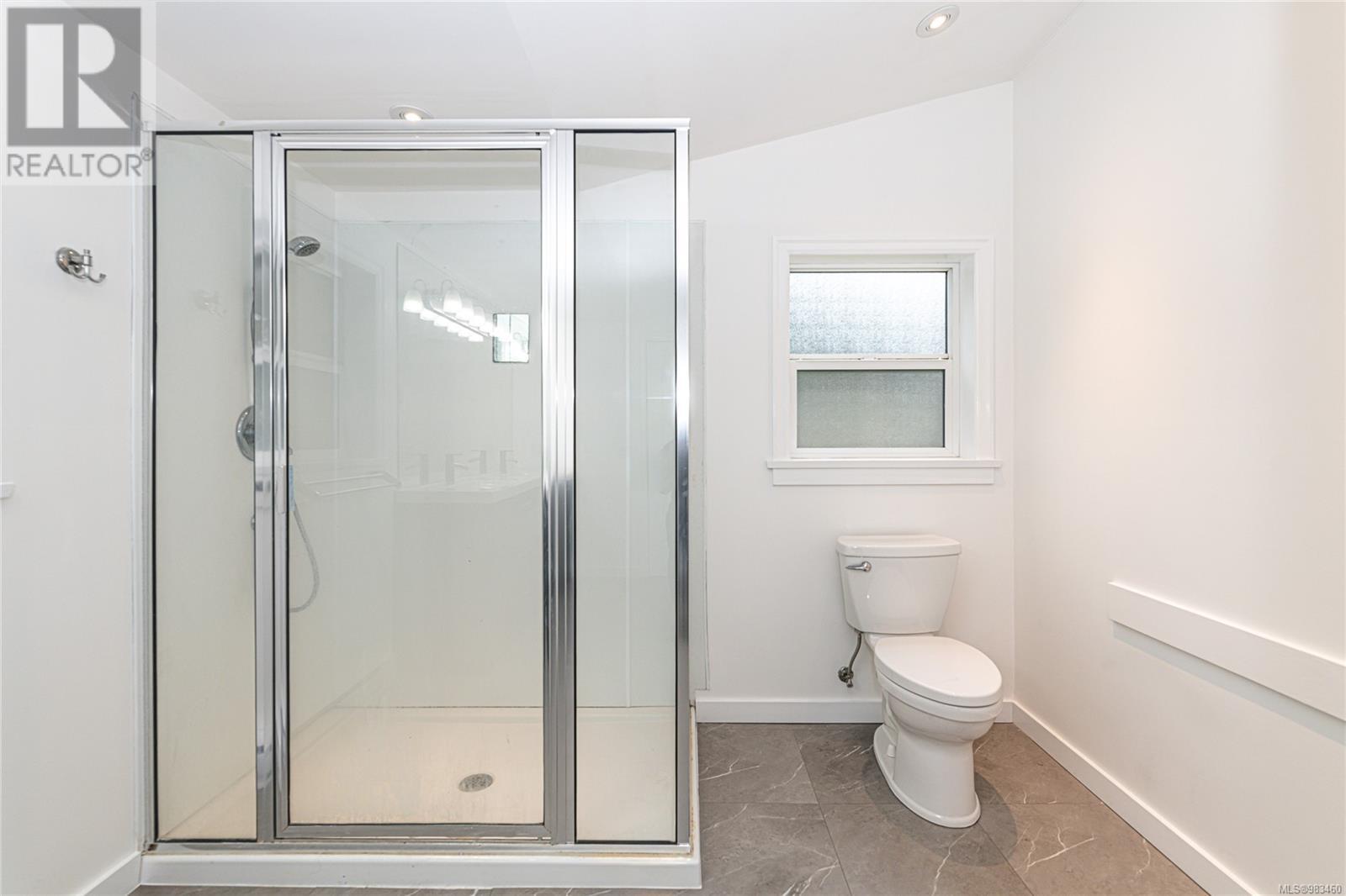 879 Rainbow Rd, Salt Spring