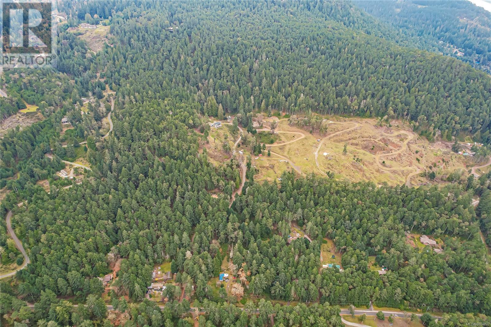 879 Rainbow Rd, Salt Spring