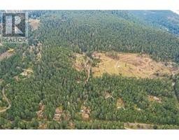 879 Rainbow Rd, Salt Spring, BC V8K2M8 Photo 15