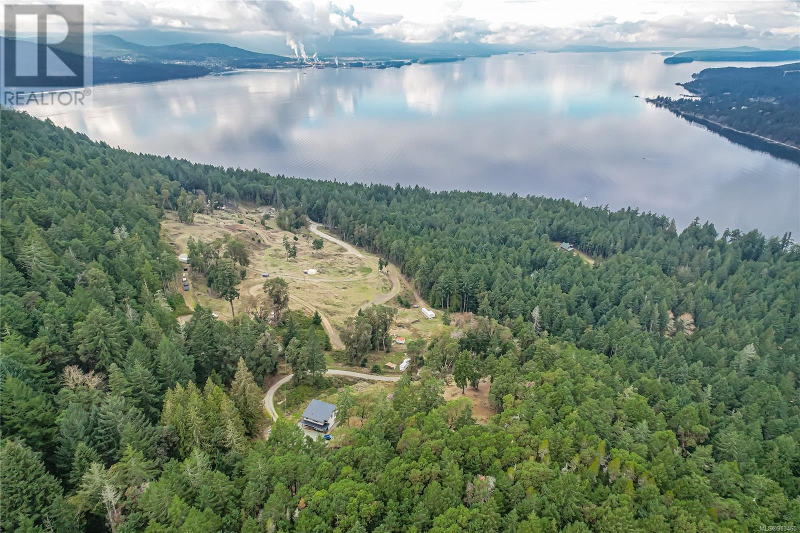 879 Rainbow Rd, Salt Spring