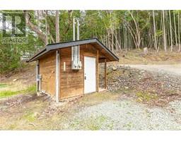 879 Rainbow Rd, Salt Spring, BC V8K2M8 Photo 13