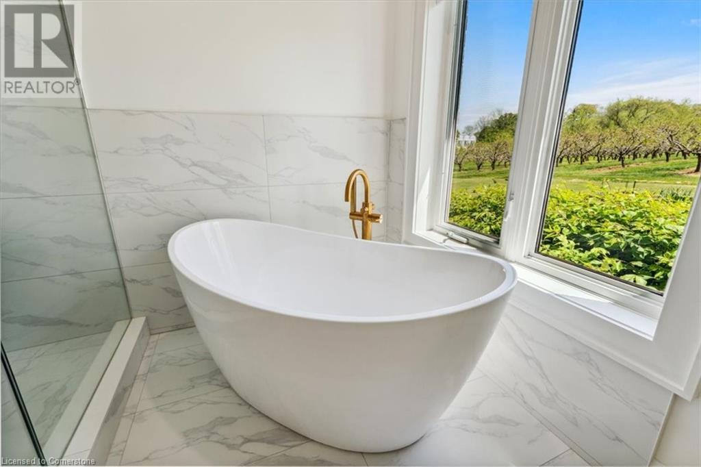 Photo 21 of 5252 Greenlane Road, Lincoln ON