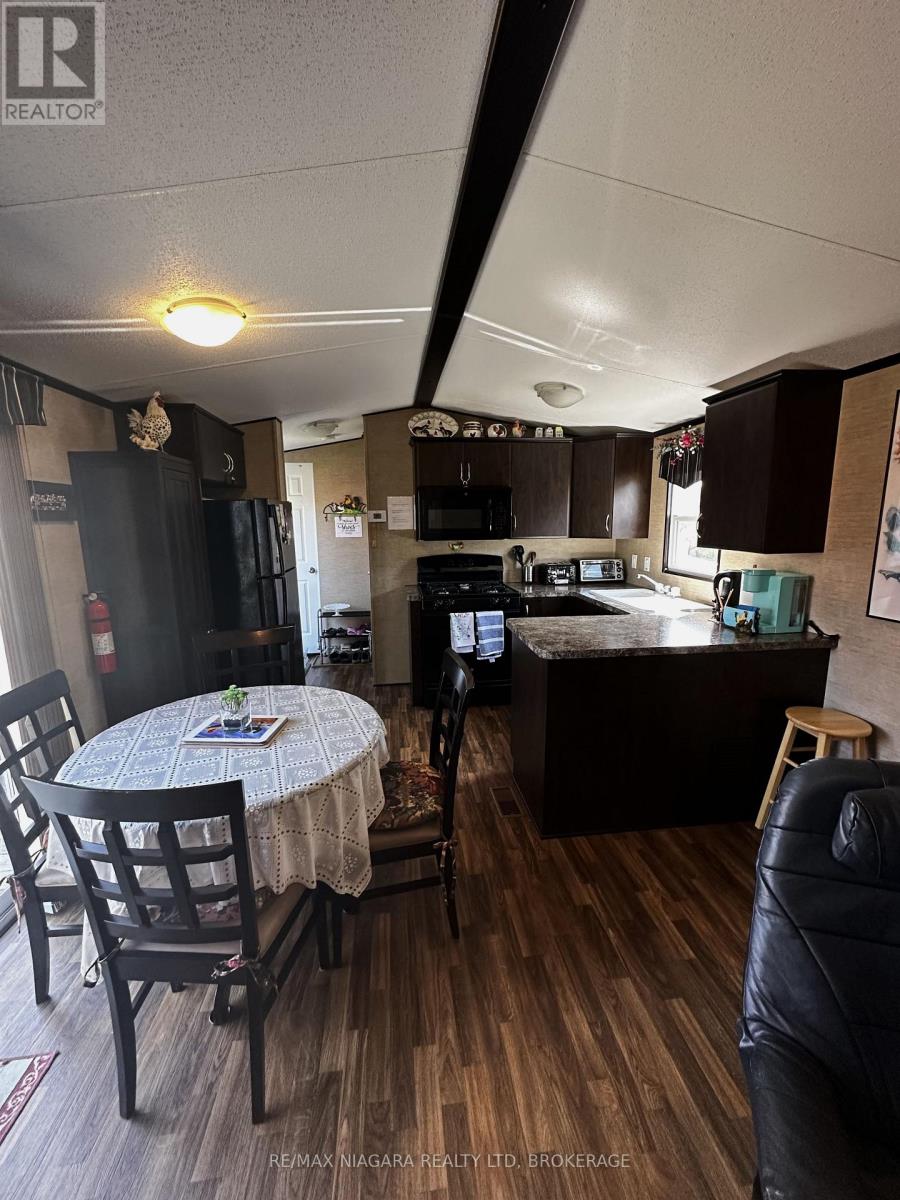 Photo 4 of 101 1501 Line 8 Road, Niagaraonthelake ON