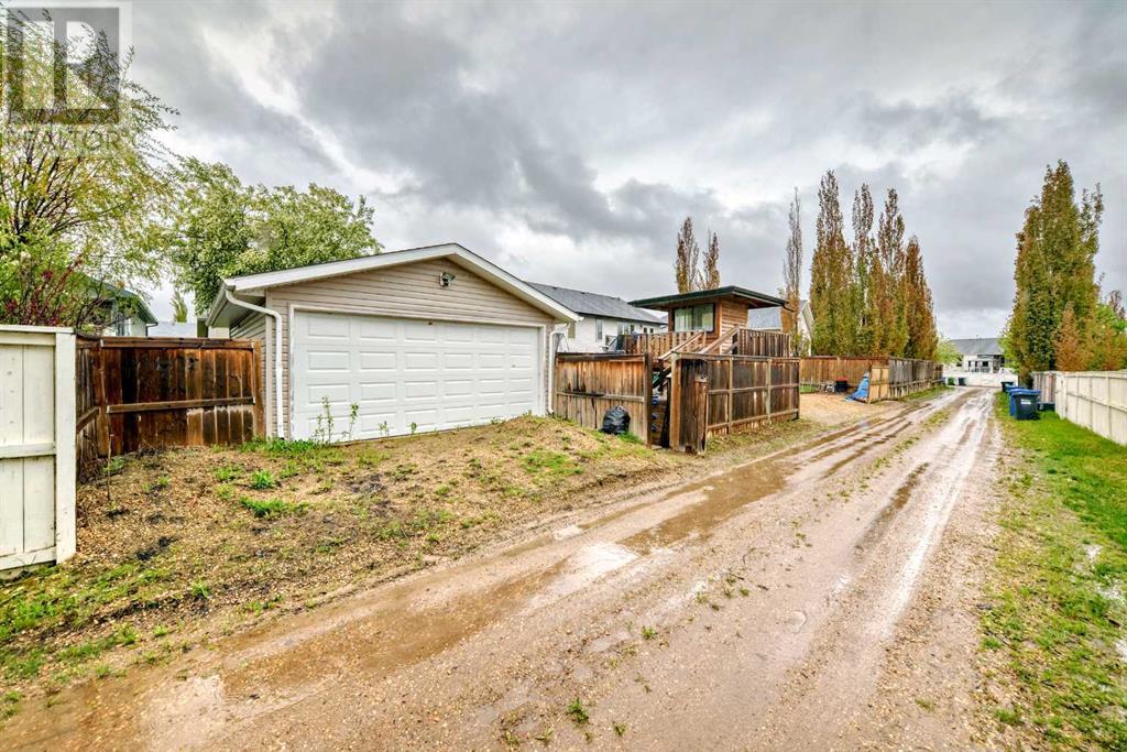 550 500 Ramage Close, Red Deer
