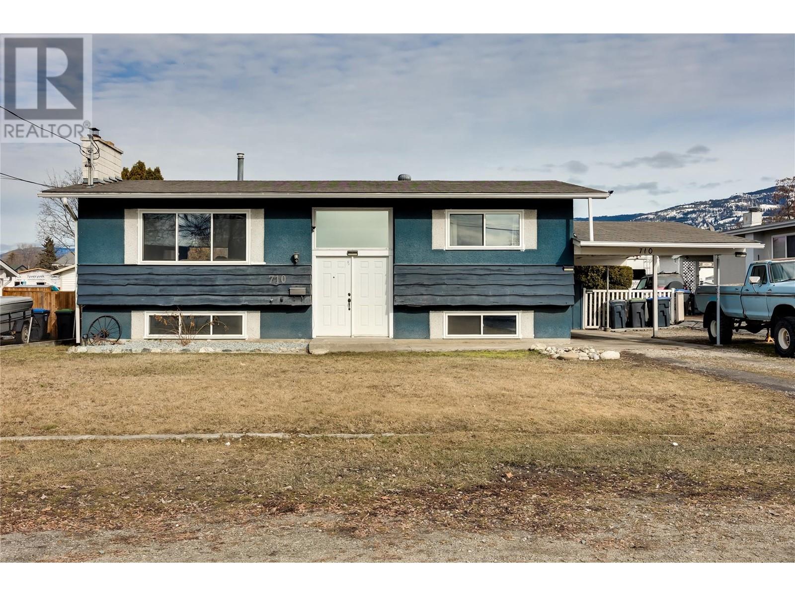 710 Hollydell Road, Kelowna