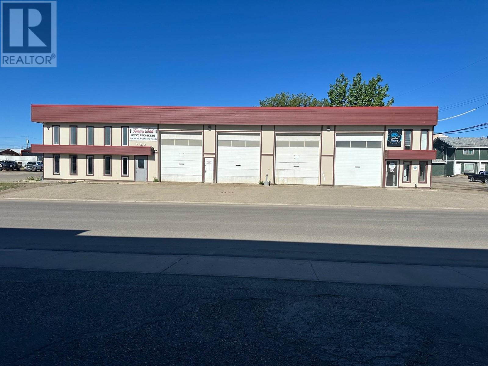 Photo 3 of 9504 102 Street, Fort St John BC