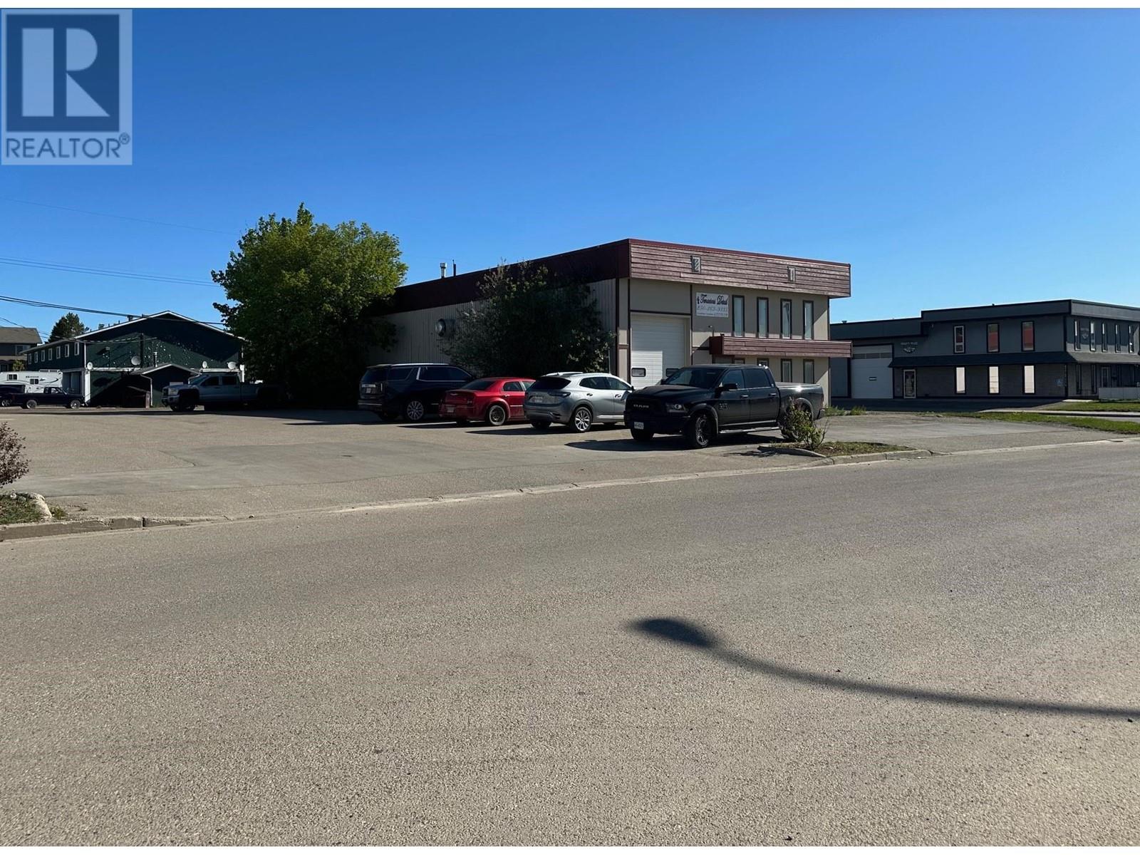 Photo 5 of 9504 102 Street, Fort St John BC