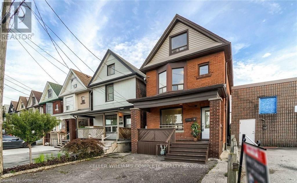 Photo 3 of 2 32 Lloyd Street, Hamilton ON