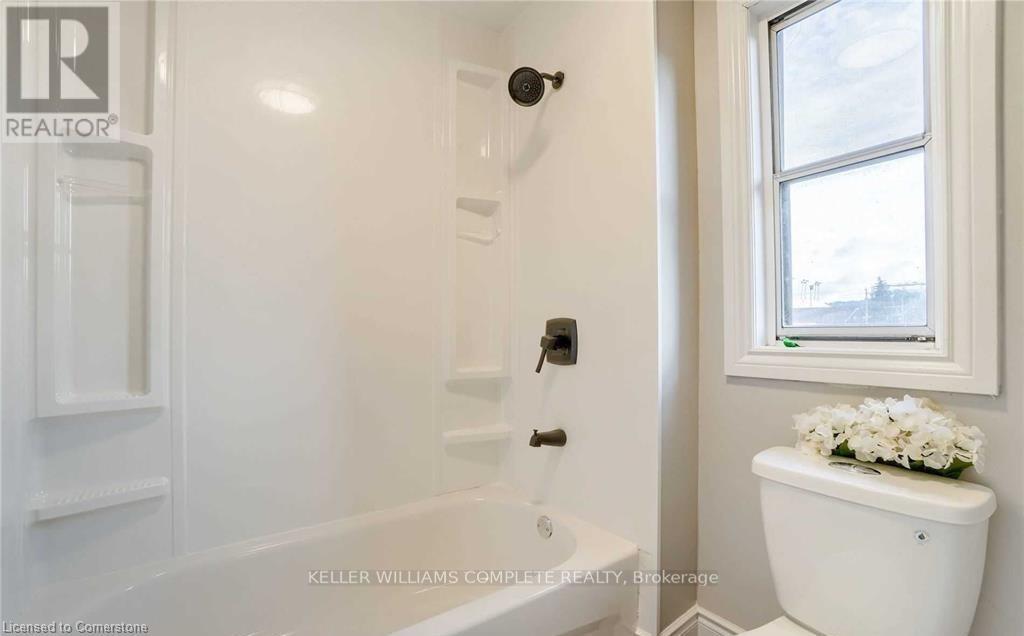 Photo 11 of 2 32 Lloyd Street, Hamilton ON