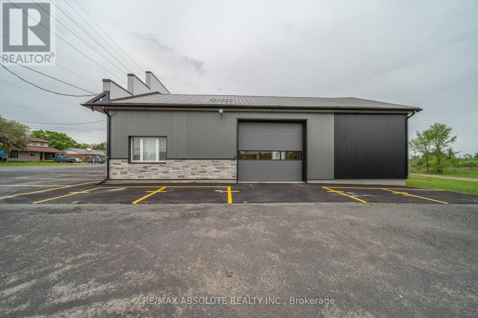 Photo 4 of 547 County Rd 9 Road, Alfred And Plantagenet ON