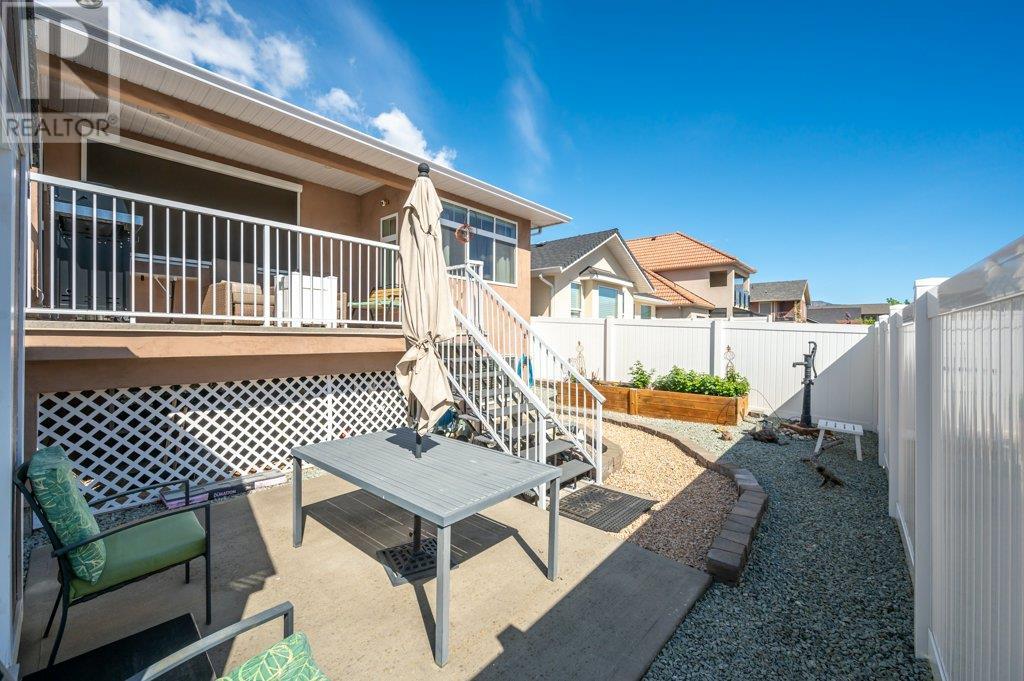  6905 MOUNTAINVIEW Drive, Oliver
