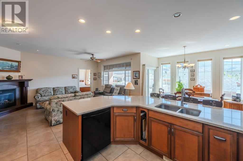  6905 MOUNTAINVIEW Drive, Oliver