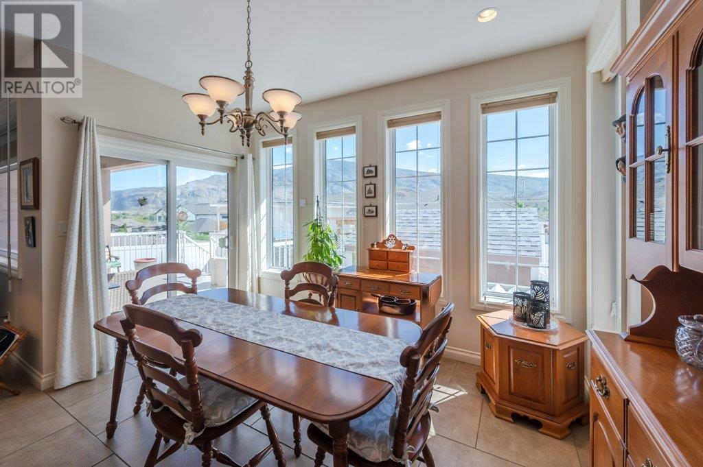  6905 MOUNTAINVIEW Drive, Oliver
