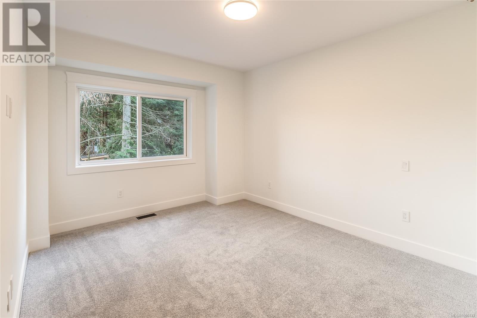 Photo 35 of 109 5160 Hammond Bay Rd, Nanaimo BC