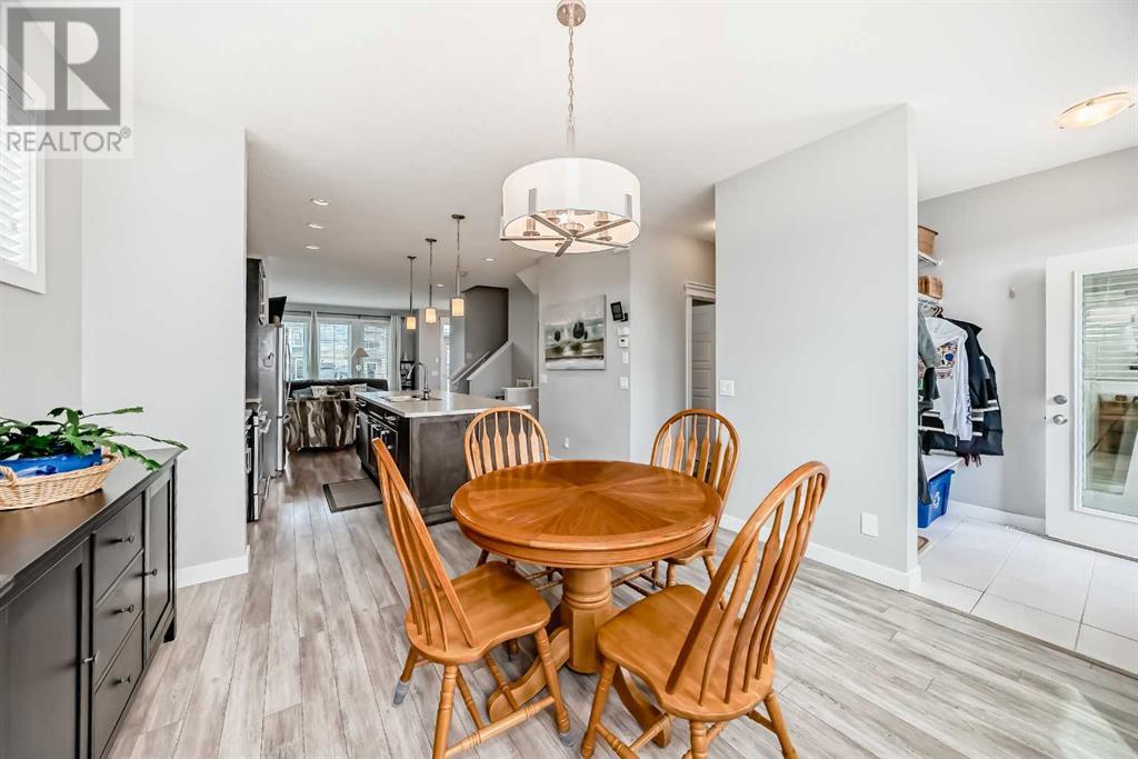 183 River Heights Drive, Cochrane, Alberta
