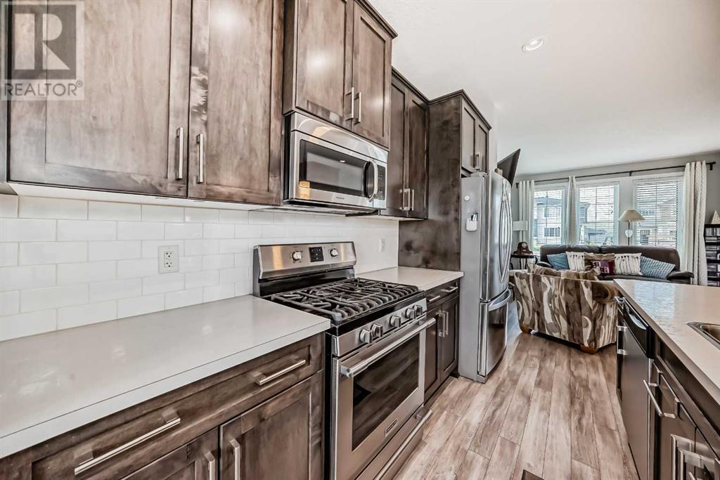 183 River Heights Drive, Cochrane, Alberta