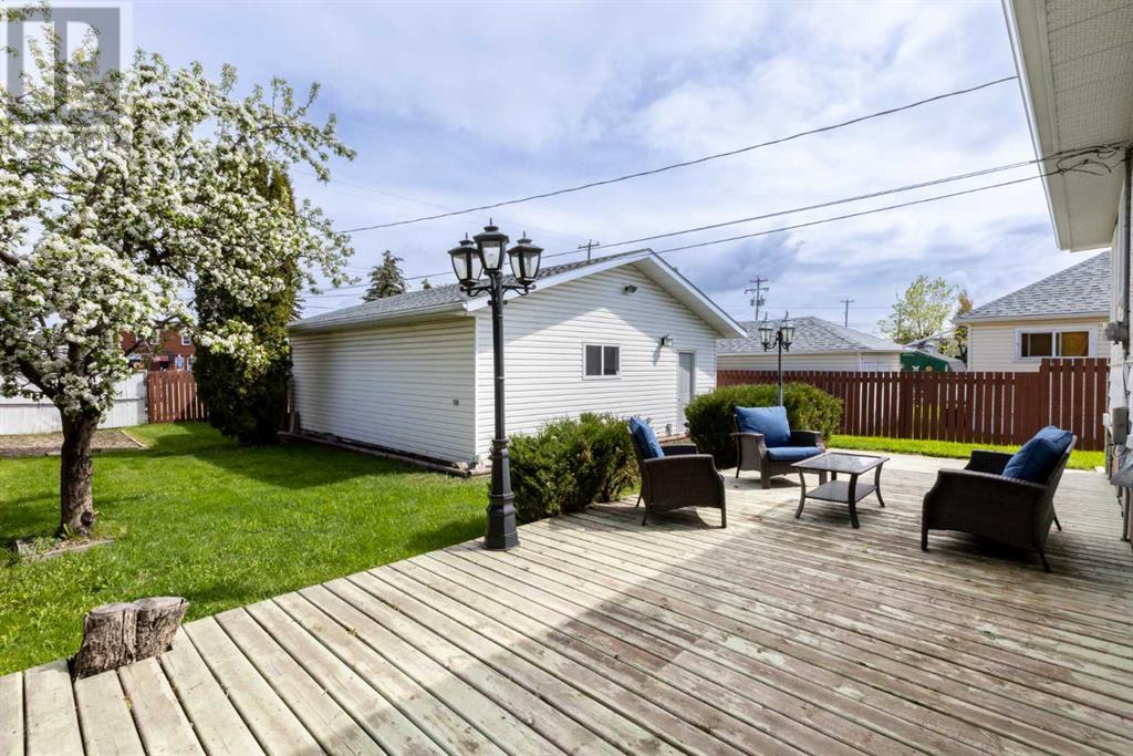 5120 48 Street, Innisfail