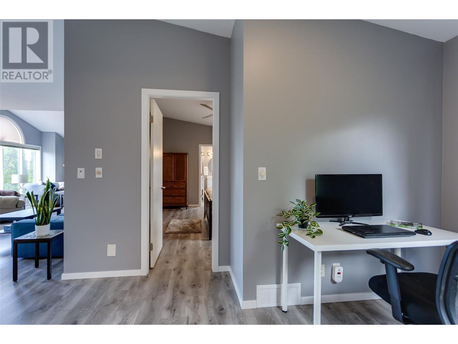  1035 Sutcliffe Court, Kelowna