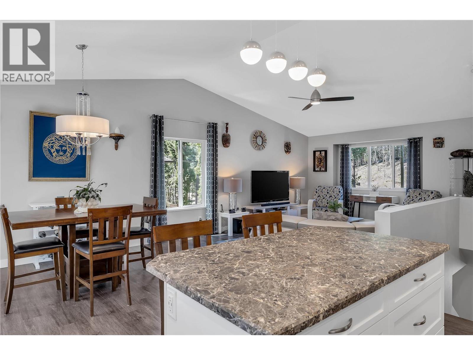  7075 Dunwaters Road, Kelowna