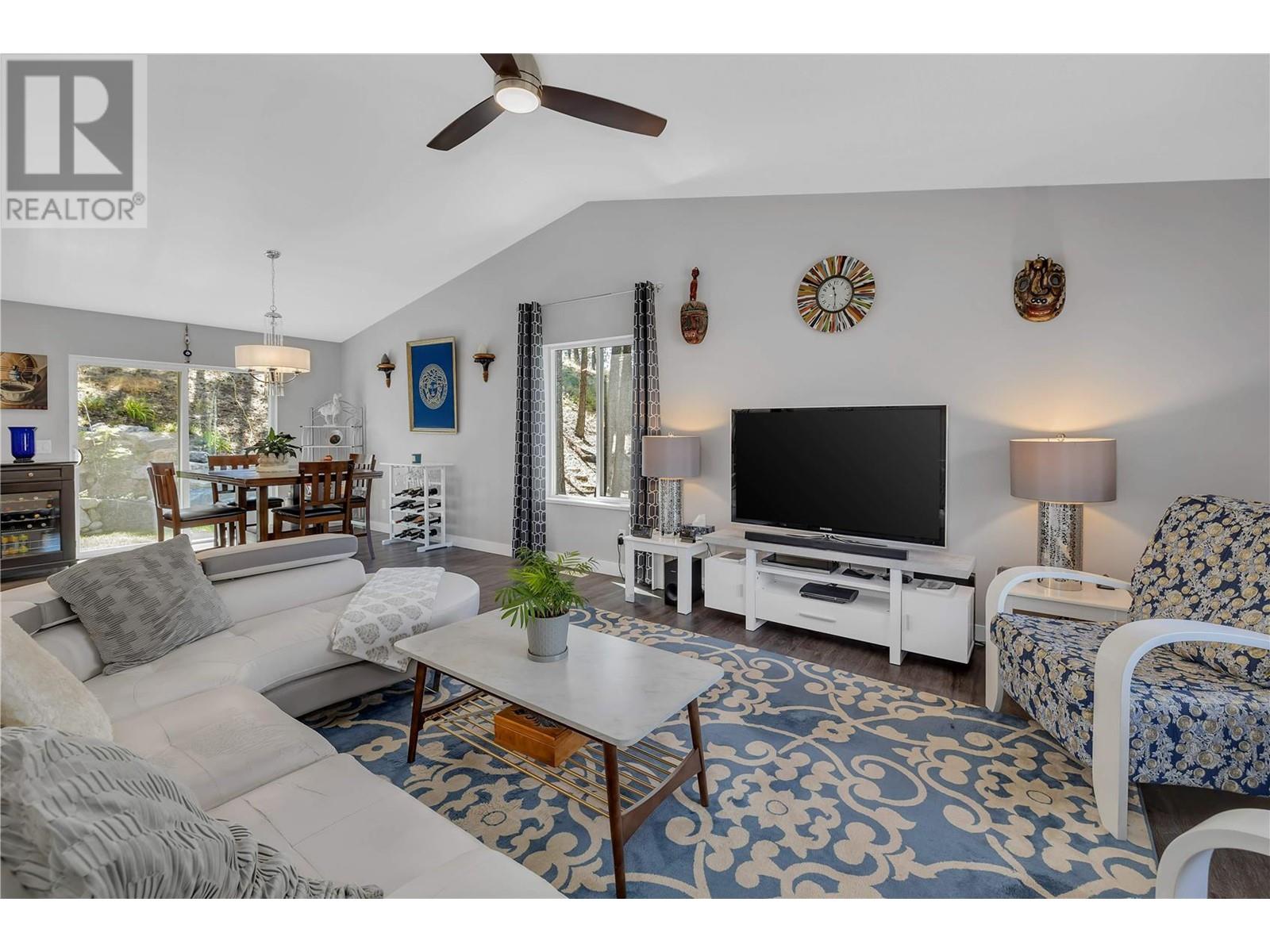  7075 Dunwaters Road, Kelowna