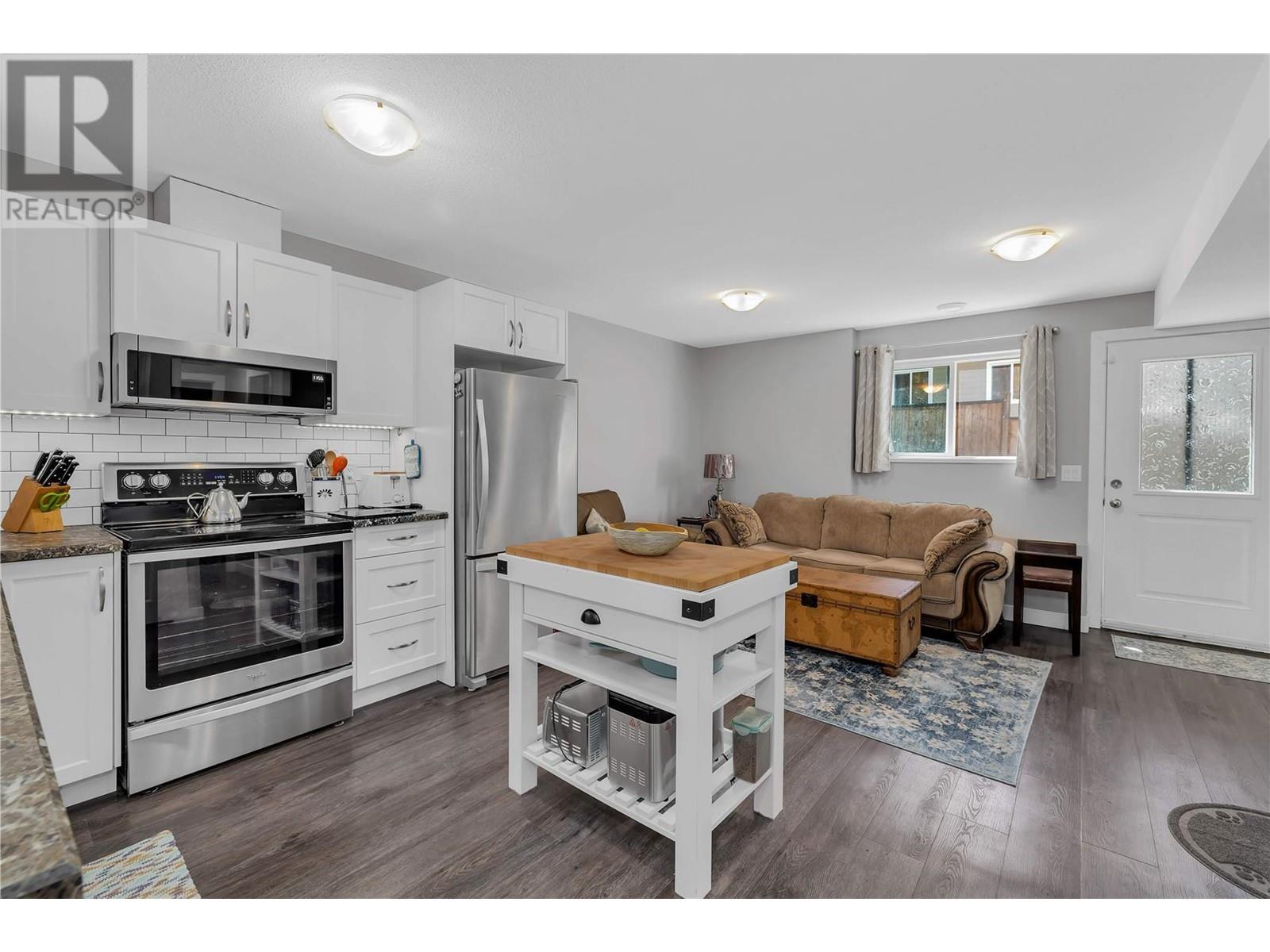  7075 Dunwaters Road, Kelowna