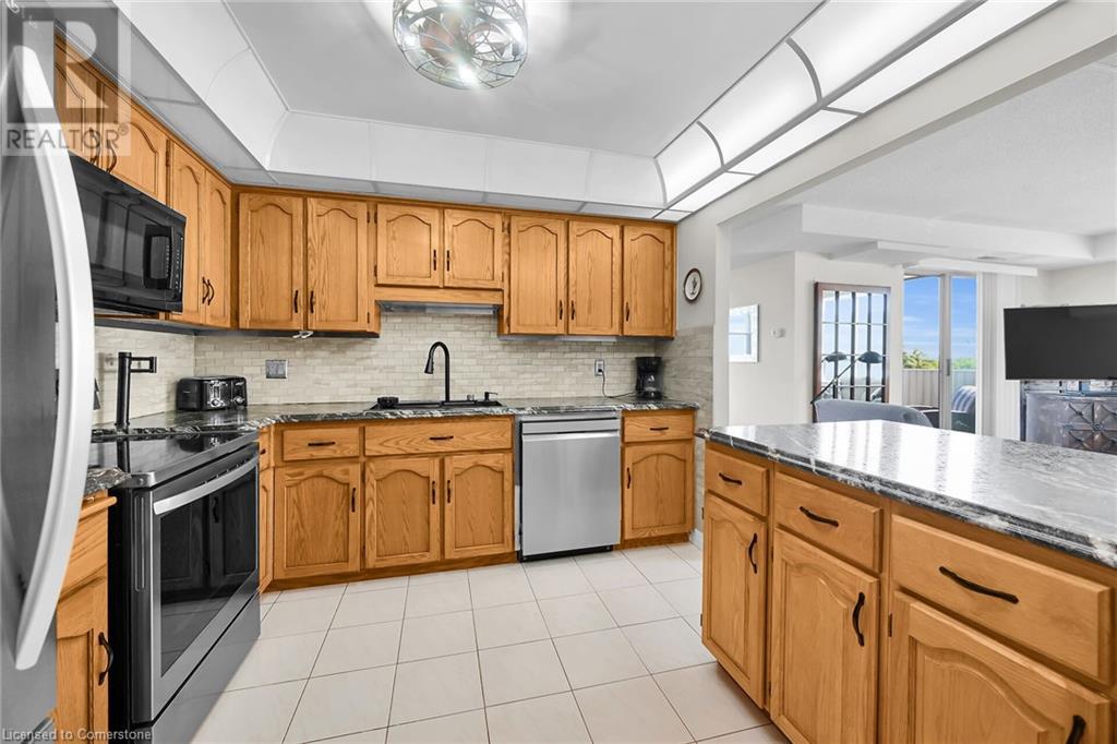 Photo 14 of 6 Village Green Boulevard Unit 604, Hamilton ON