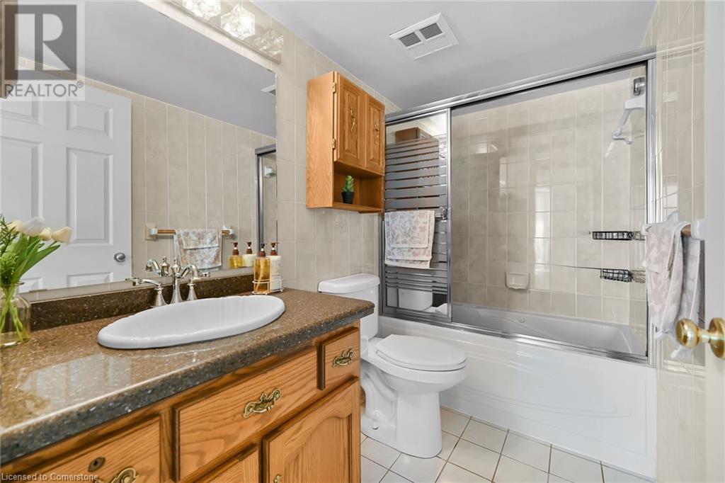 Photo 18 of 6 Village Green Boulevard Unit 604, Hamilton ON